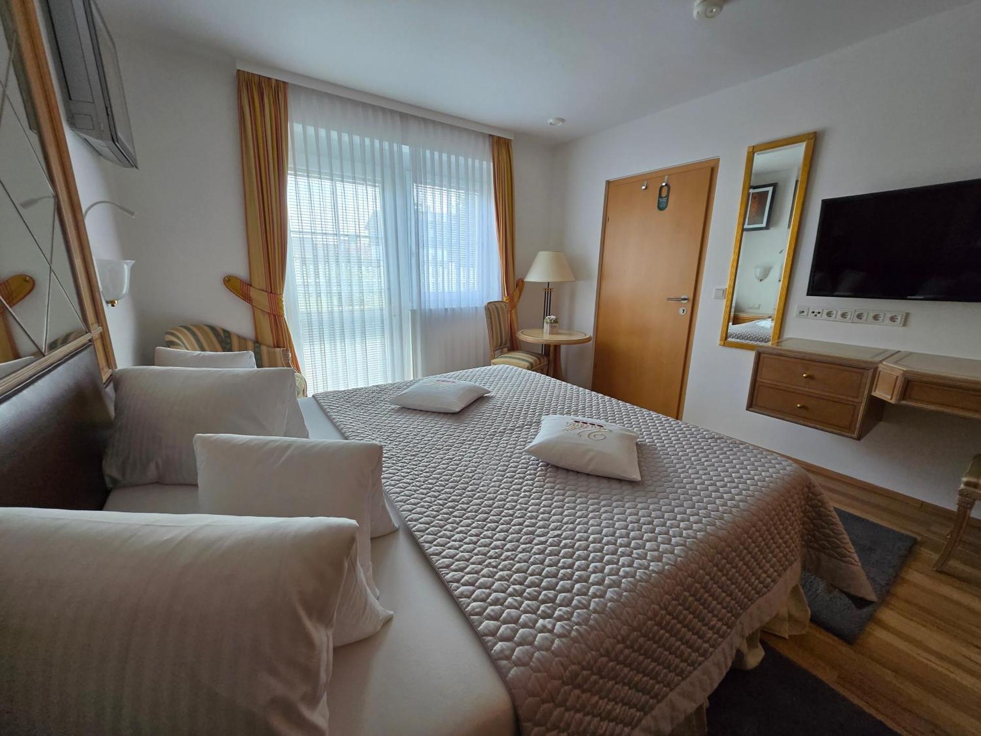Villa Katharina Rust Bagian luar foto