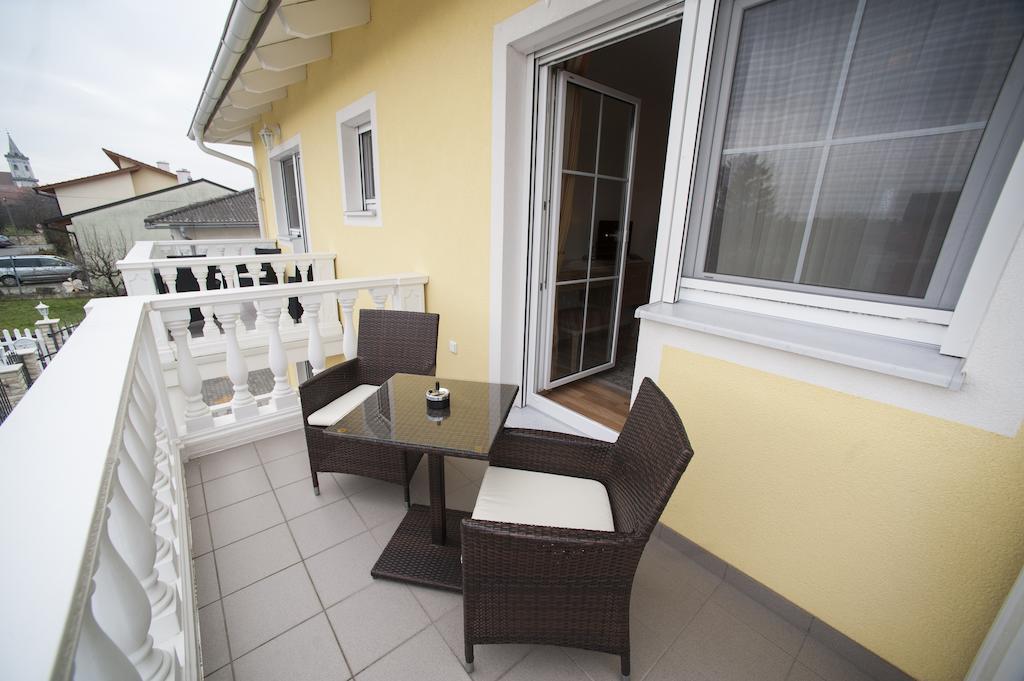 Villa Katharina Rust Bagian luar foto