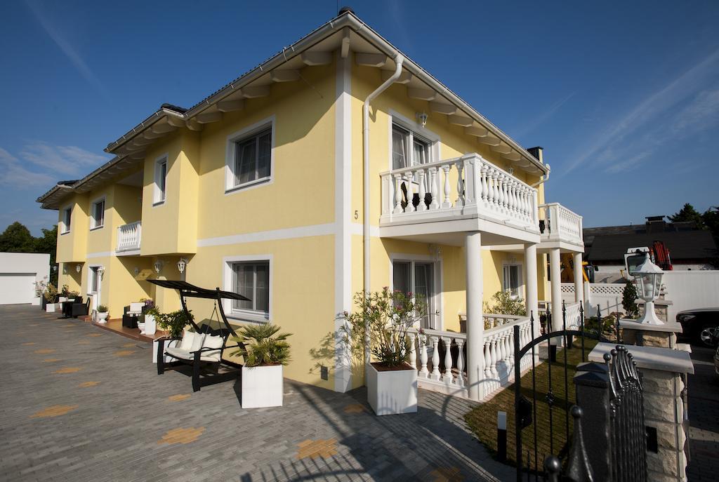 Villa Katharina Rust Bagian luar foto